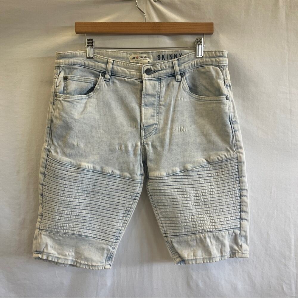 H&M Coachella Skinny Mens Shorts 34 Textured Denim Light Wash Urban Streetwear